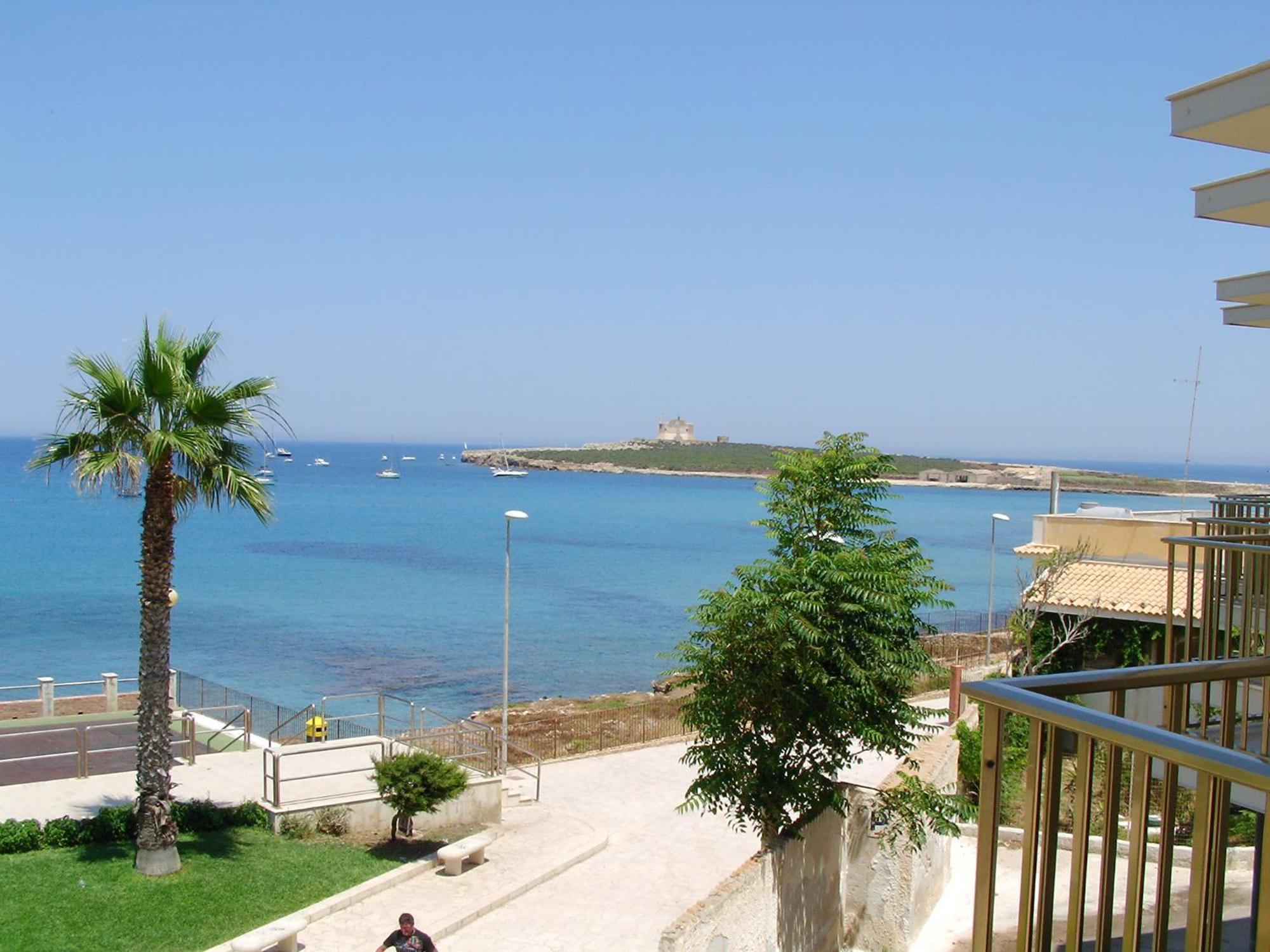 Hotel Vittorio Portopalo Di Capo Passero Exterior foto